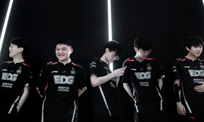 Ming官方宣布出色发挥新规，TL引发争议！的简单介绍